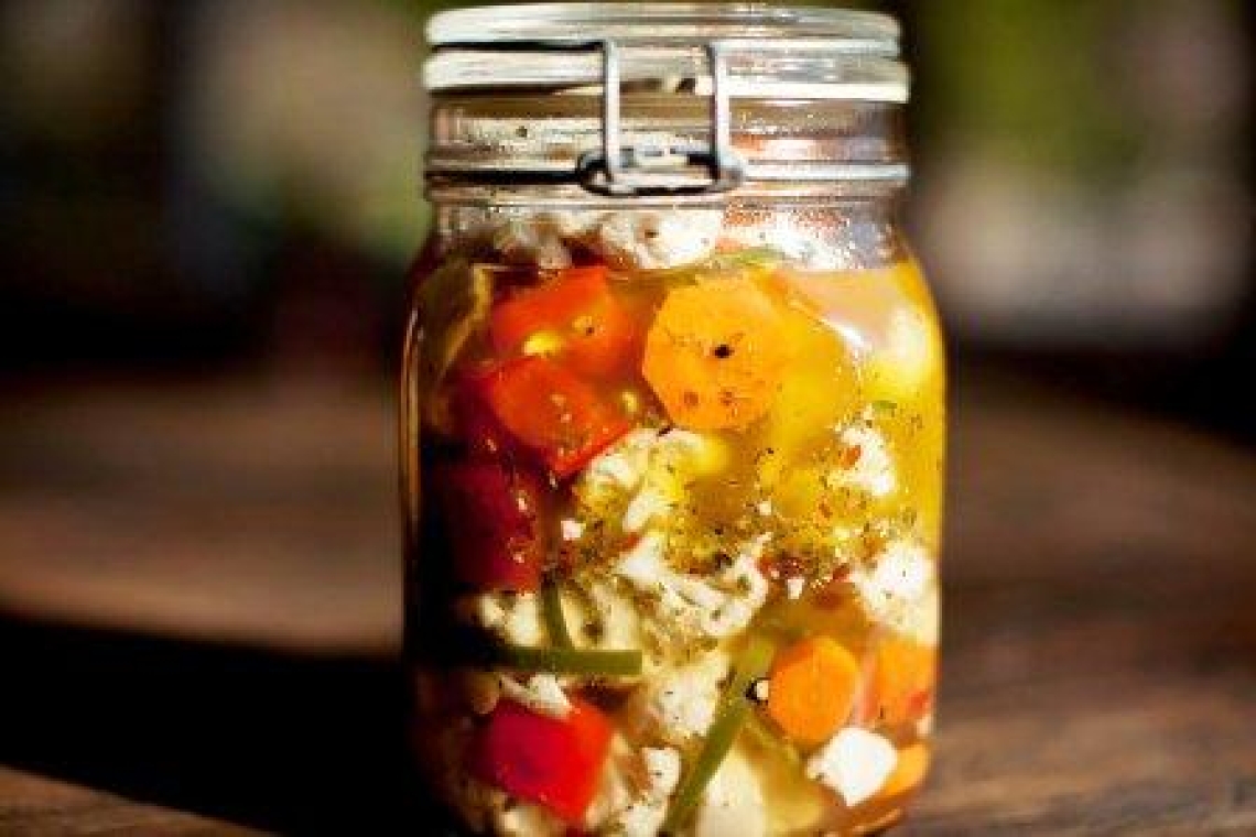 Маринованный "садовник". Маринованная Giardiniera (жирдиньера)