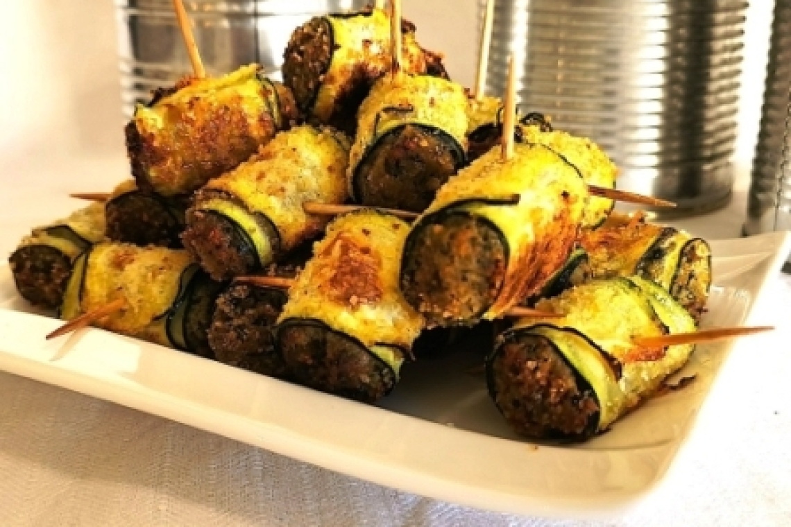 Рулетики из цуккини с тунцом